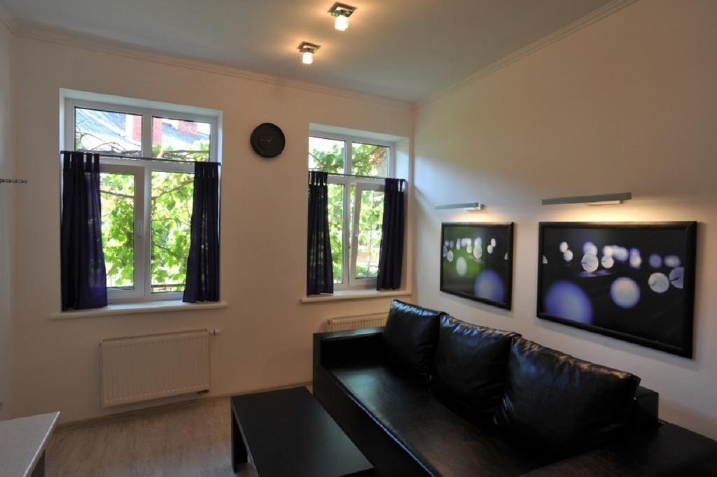 Apartments On Nalivayka Lviv Chambre photo